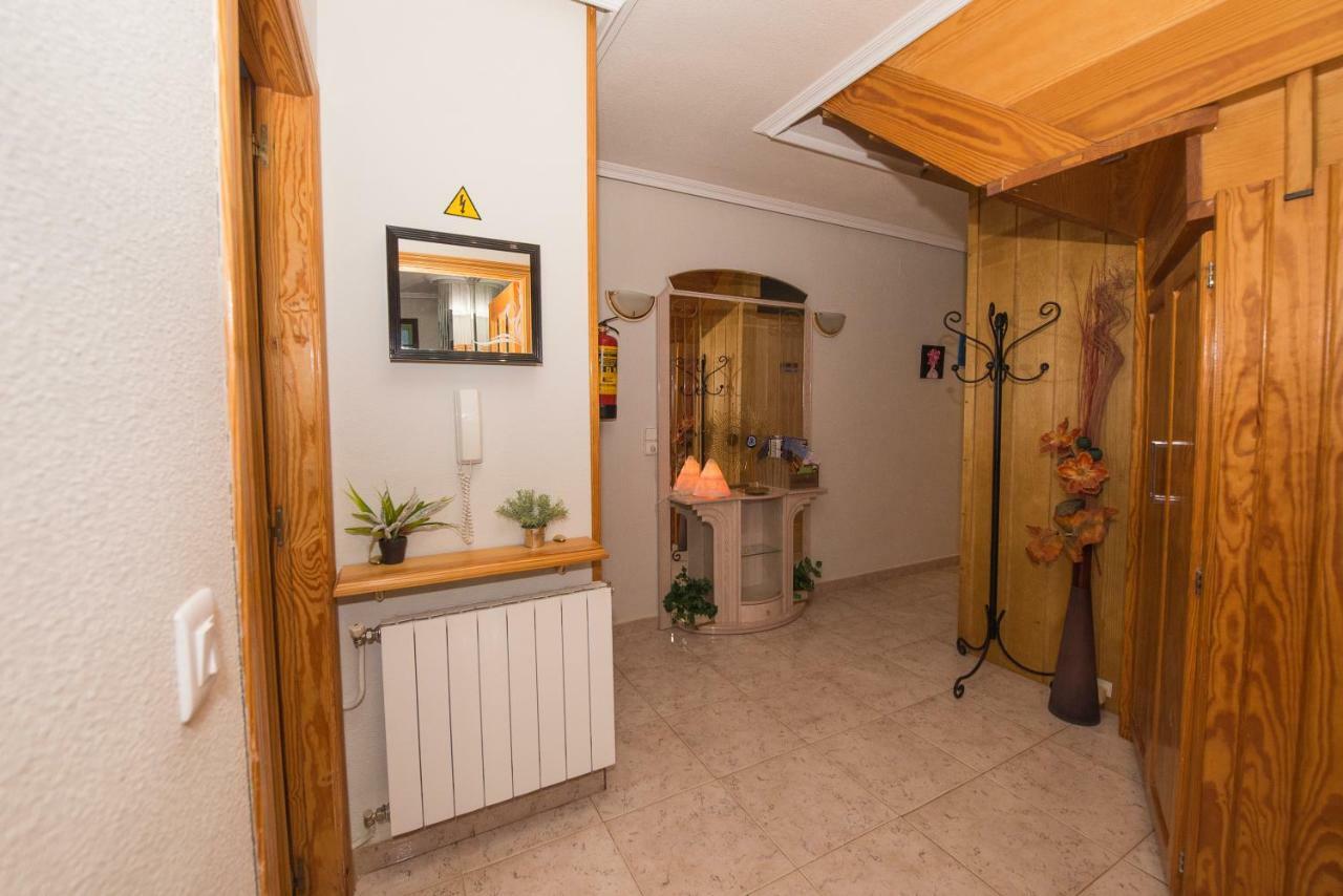 Vut Los Recuerdos De Sandra Apartment El Barco de Avila Bagian luar foto